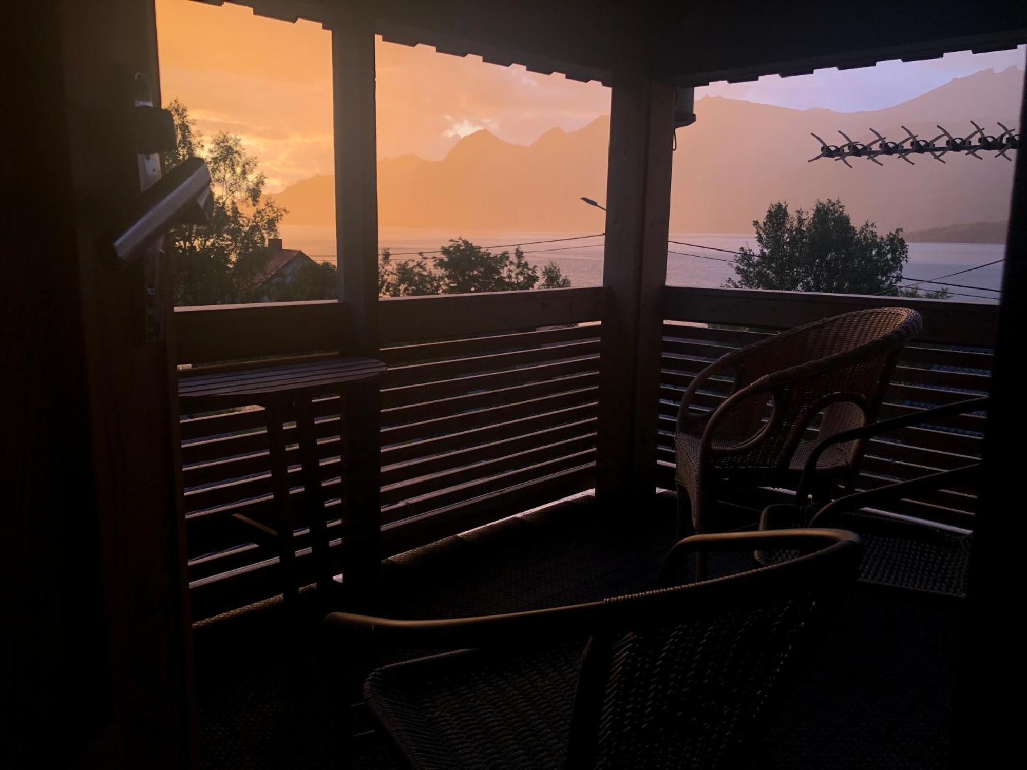 Segla Guesthouse - With View Of Fjord Fjordgard Екстер'єр фото